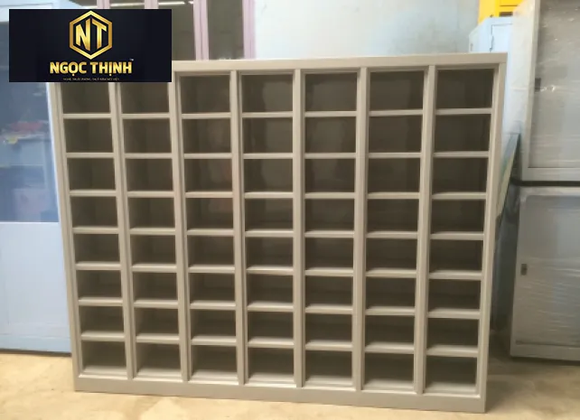 Tủ kệ giày 56 ngăn bằng sơn tĩnh điện không cánh 56 ngăn Tủ kệ giày 56 ngăn bằng sơn tĩnh điện không cánh 56 ngăn